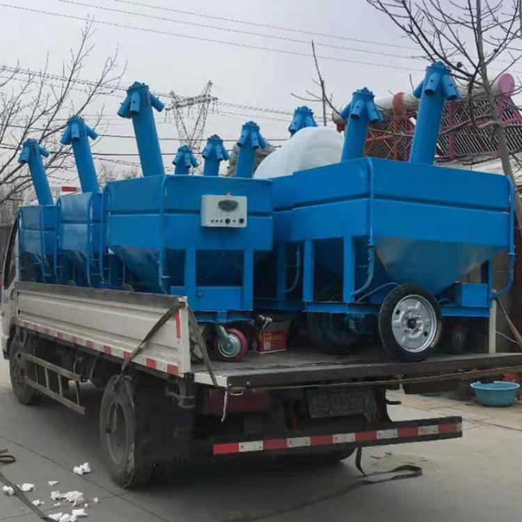 养殖上料车供应 价格优惠 广东养殖上料车