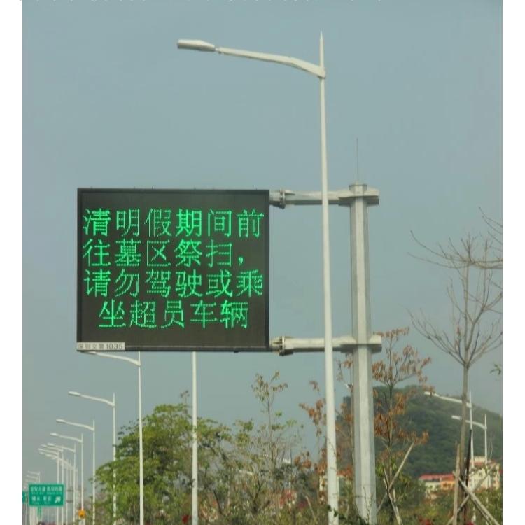 室外监控立杆 F型道路指示牌立杆 6米8米LED立杆