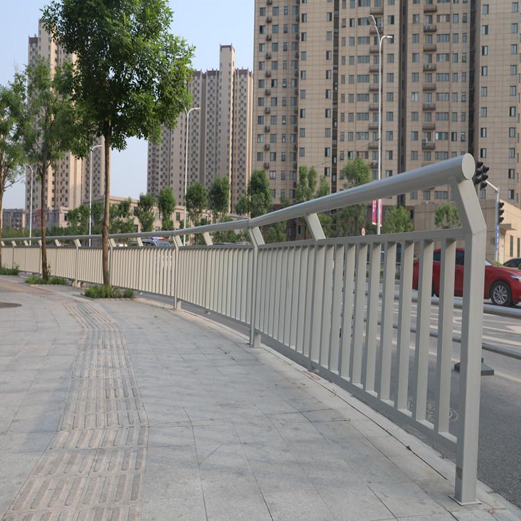 景冠道路护栏  公路护栏  道路防护栏批发 价格实惠