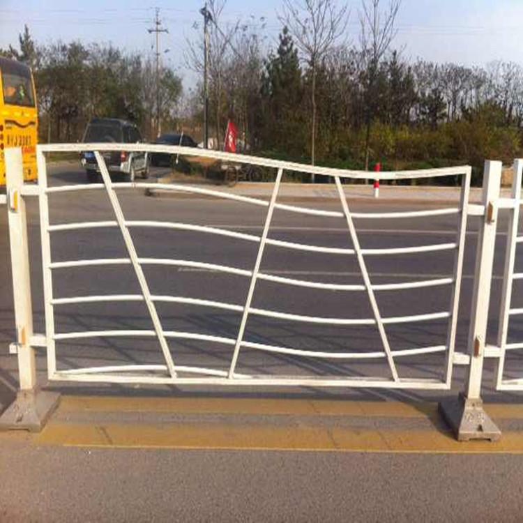 景冠防撞护栏  隔离围栏  城市道路护栏价格 等你来购