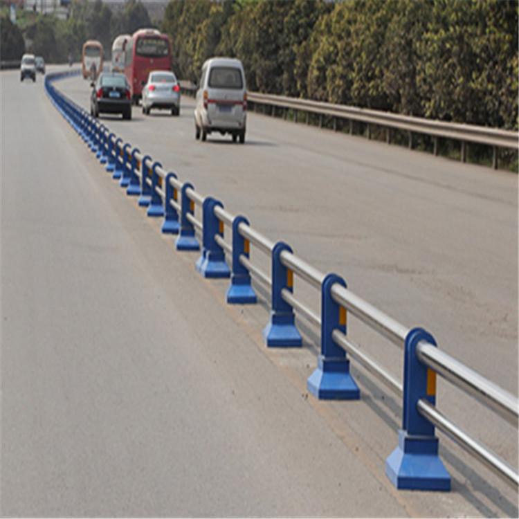 景冠道路围栏  市政护栏  公路防护栏报价