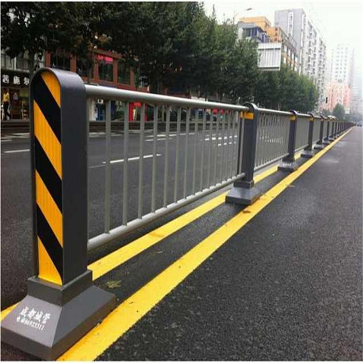 江苏道路围栏  市政护栏  公路防护栏加工 量大价优