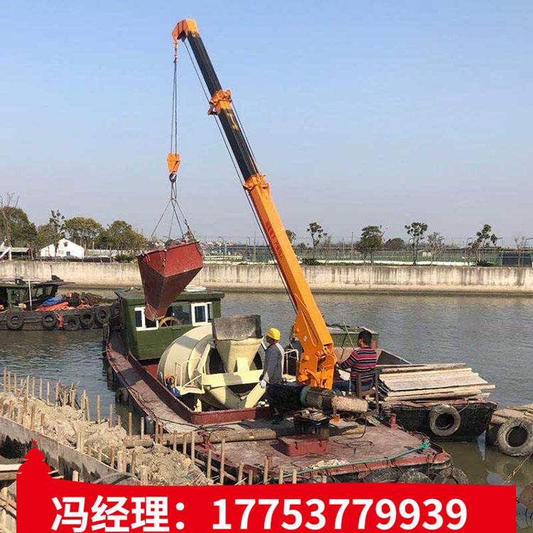 海口小船后甲板固定吊 起货物海产品机械小型船吊起重机厂家克令吊