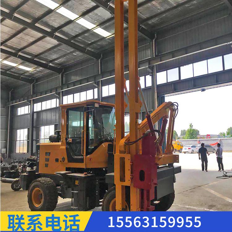 山东高速公路防撞护栏打桩机 四驱轮式液压道路护栏打拔打桩机