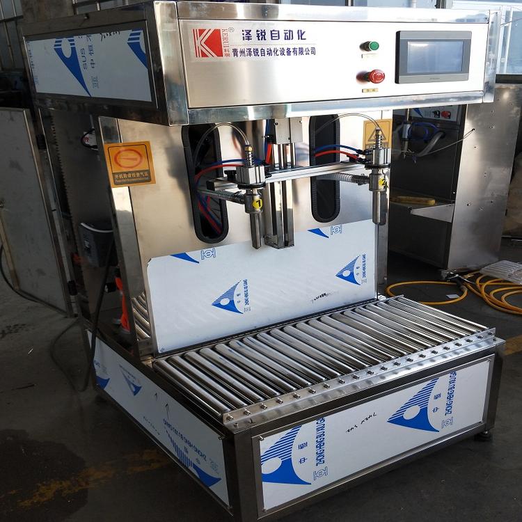半自动花生 大豆 葵花 菜籽 胡麻油1-5L灌装机 自动定量 食品级材质