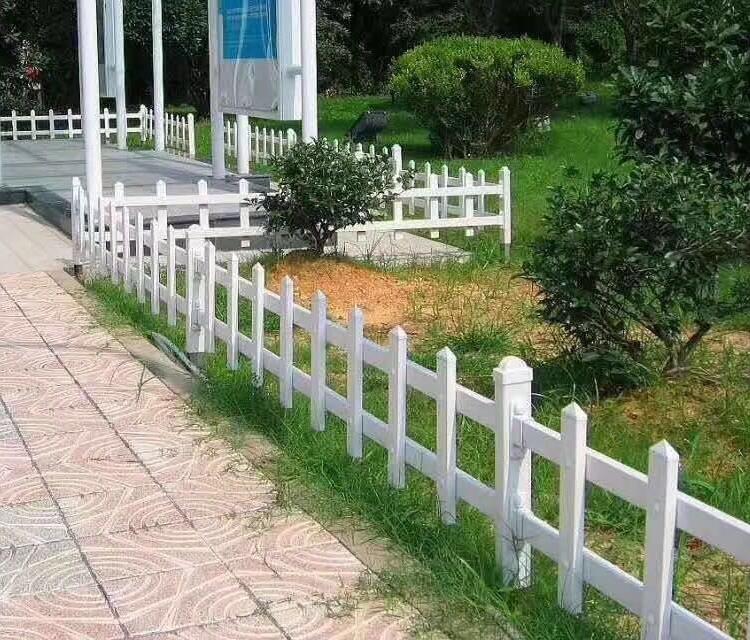 花坛草坪栅栏 PVC护栏送货 草坪pvc护栏 pvc护栏厂家