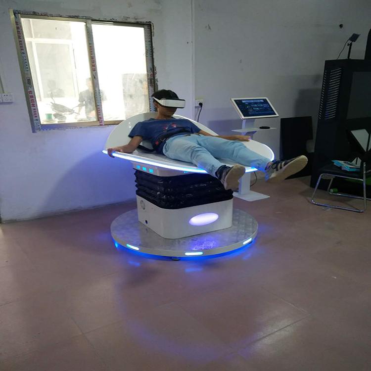 VR单人滑板VR双人滑板VR坦克VR望远镜禁毒教育9D影院乐阳科技