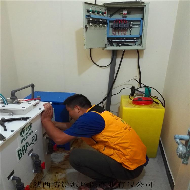 西安二氧化氯发生器 西安自来水消毒设备 西安二氧化氯发生器厂家