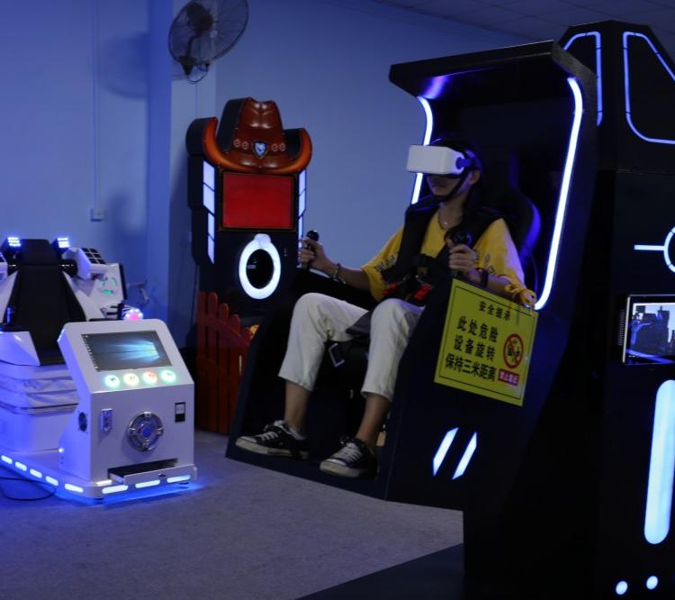 VR360度旋转单人双人VR游戏设备旋转VR设备体验机VR设备厂家乐阳科技