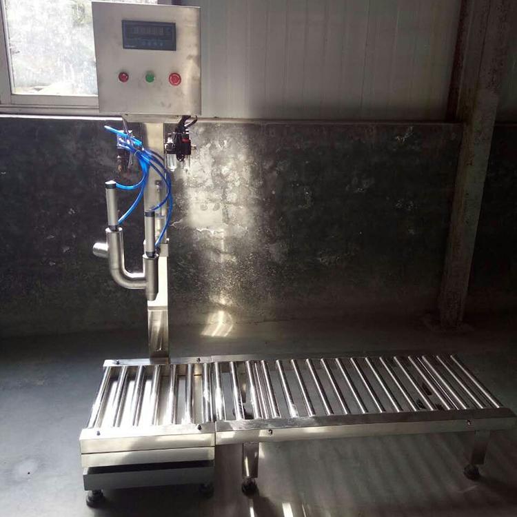 小型定量灌装机生产商 天泉 称重定量灌装机价格