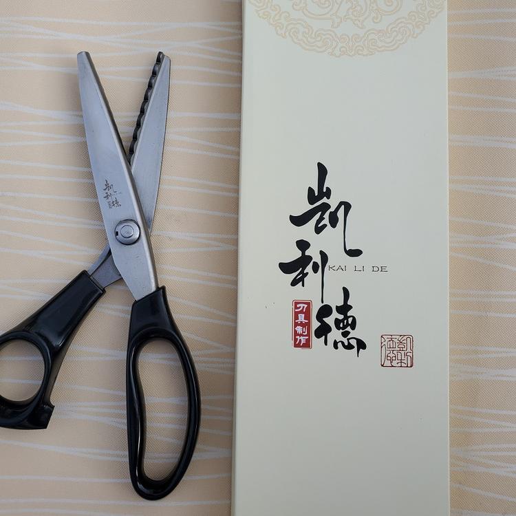 凯利德缝纫波浪剪刀花边不锈钢美工布艺裁纸刀剪花大小手柄花样花纹工具