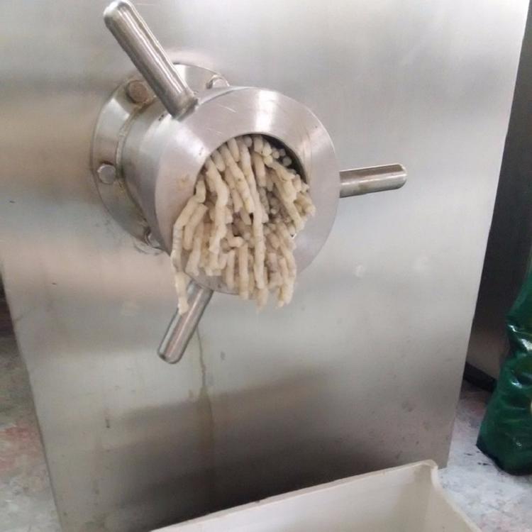 绞肉机批发供应  绞肉机报价    现货出售  诺博尔欢迎来电
