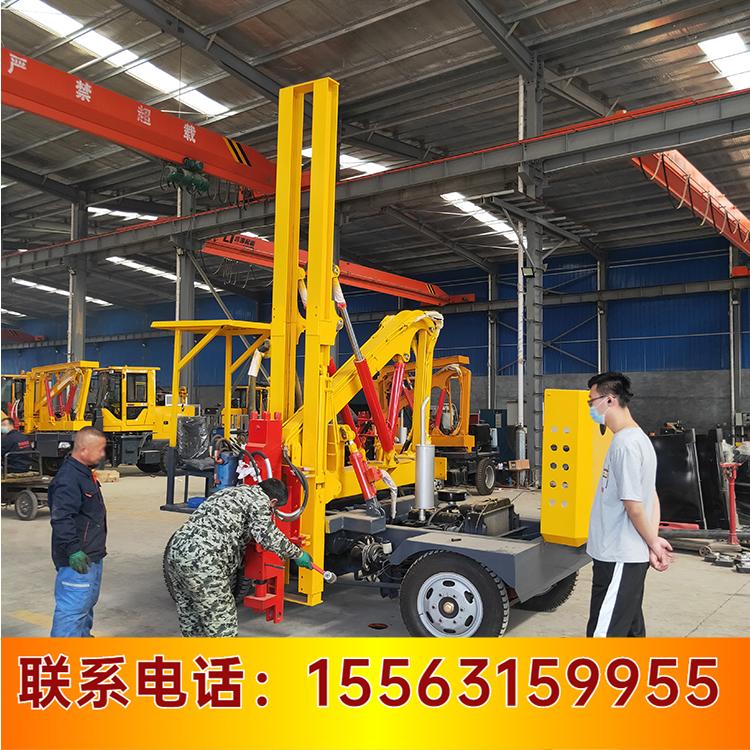 公路护栏打拔桩机 铲车式护栏打桩机 打拔钻一体式高速公路打桩机