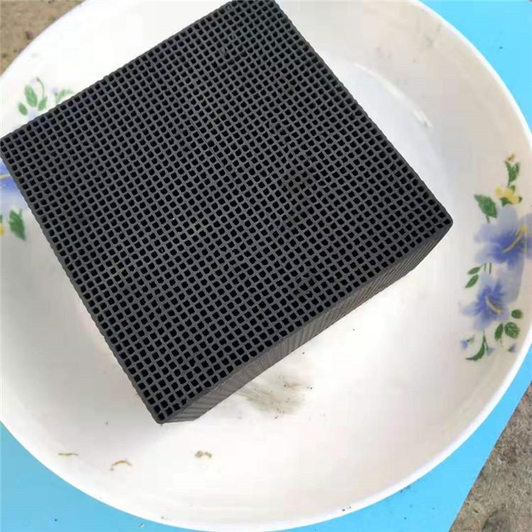 蜂窝活性炭 气体吸附活性炭厂家直销 蜂窝活性炭出厂价格