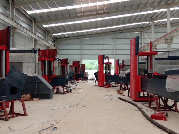 巨邦机械SQC2200/2500/2800高效的超重型大切机