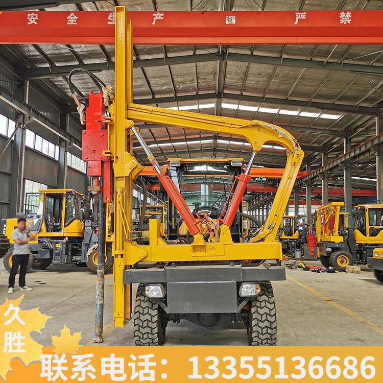 小型液压立柱护栏打桩机高速公路用小型底盘930护栏打桩机
