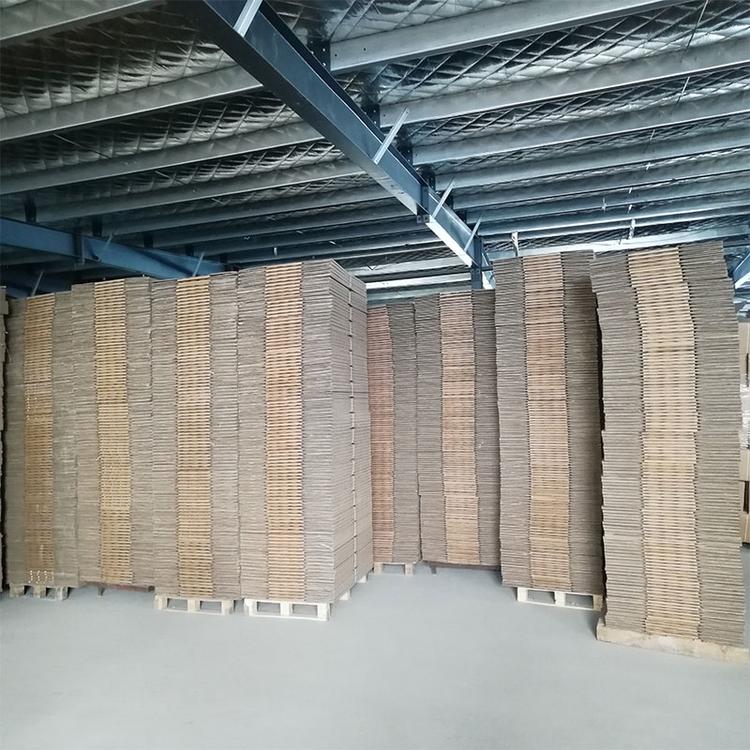 纸箱包装厂安阳纸箱厂万和包装加工定做五层瓦楞纸箱快递纸箱现货飞机盒啤酒纸箱