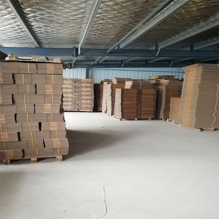 纸箱包装厂驻马店纸箱厂万和包装加工定做五层瓦楞纸箱快递纸箱现货飞机盒啤酒纸箱