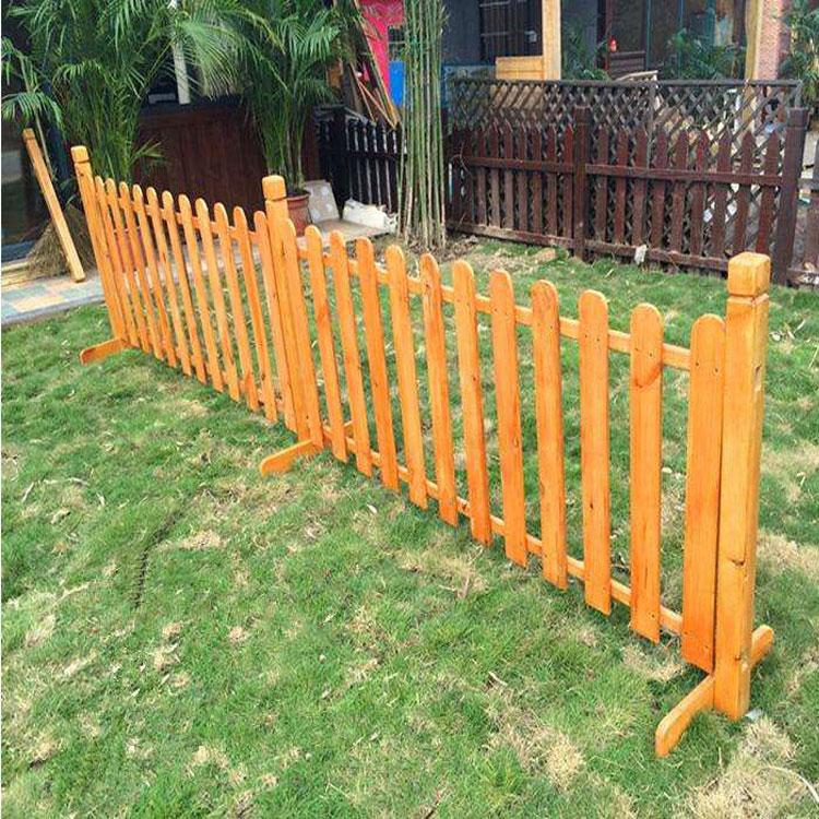 景观防腐木防护栏 防腐木护栏批发 防腐防蛀厚实