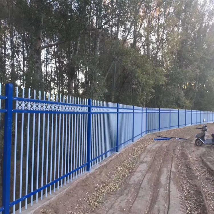 厂家直销锌钢护栏 学校隔离锌钢防护栏 小区庭院园艺美化护栏