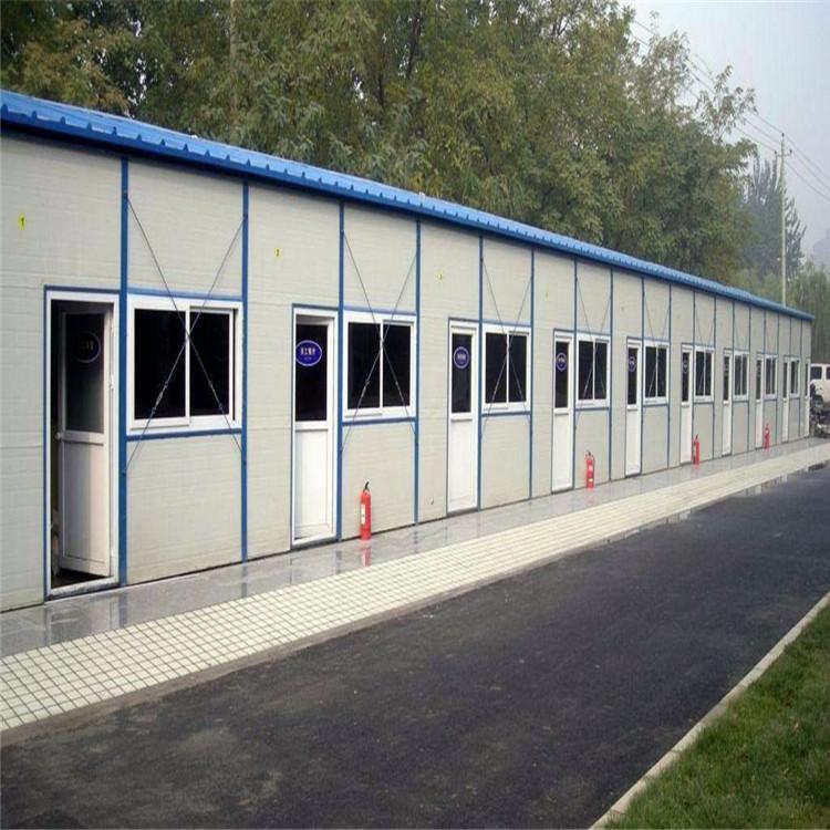 厂家直销定制 可移动办公简易活动板快拼箱房 工地住人集装箱房屋