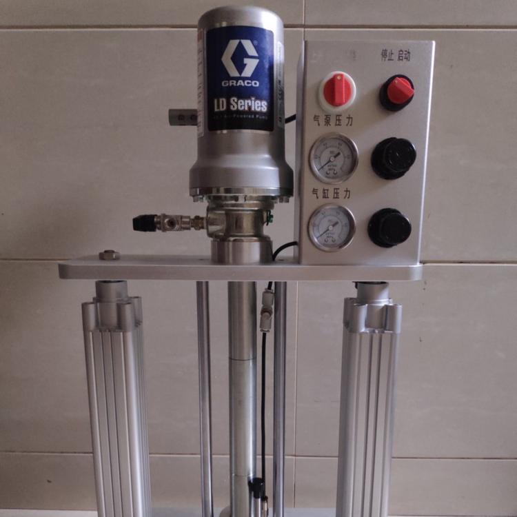 Graco 固瑞克LD系列 Fireball系列1-200KG双立柱压盘油泵 气动胶泵