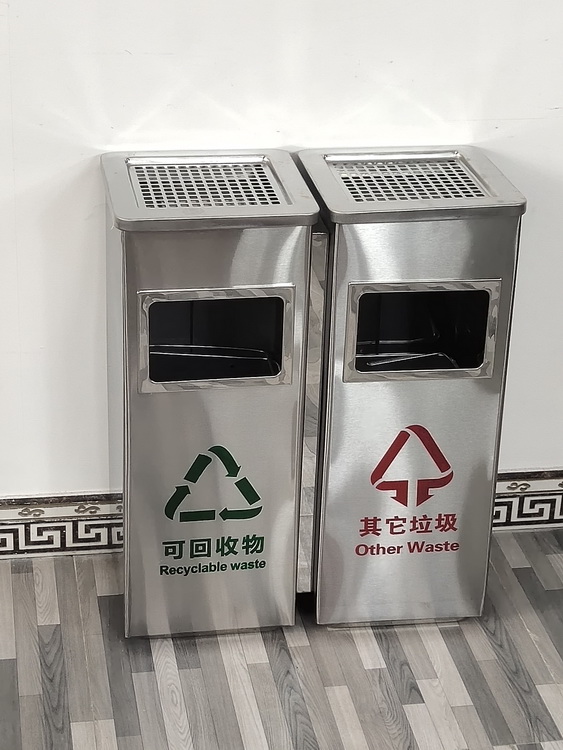 分类垃圾桶 户外垃圾桶价格 垃圾圆筒垃圾箱 镀锌板垃圾桶 利来