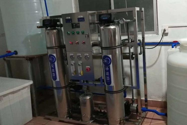 不锈钢水处理设备 反渗透设备 不锈钢框架 泉润环保