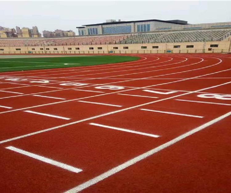 预制型塑胶跑道直销商—川粤体育，主营运动场地材料