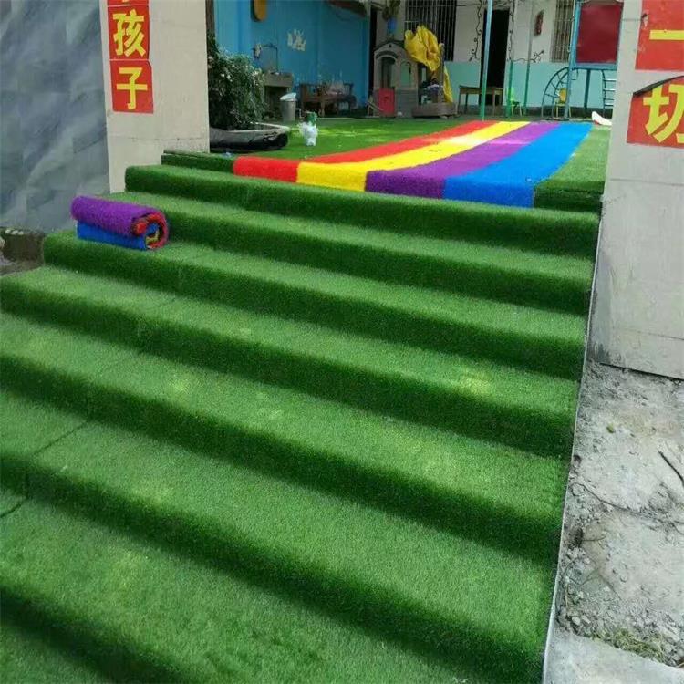 地上美厂家直销 成都仿真草坪销售 成都仿真草坪价格 仿真草坪   欢迎订购