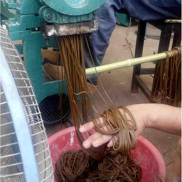现货直销鲜湿米线机 干浆米线机 两相电三线电通用