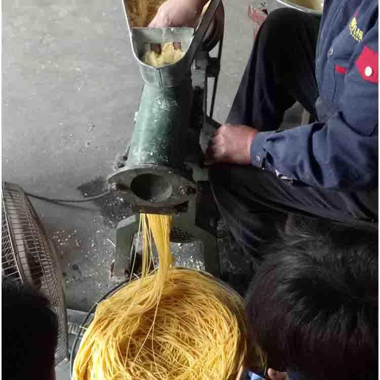 现货直销米线机磨浆机 不锈钢云南米线机 质量保证