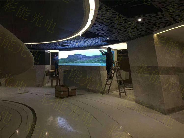 彩能 P2.5室内全彩 三面转角LED显示屏 LED异形屏展览馆LED显示屏LED柱子屏LED场馆全彩屏 深圳一线生产厂家 LED深圳生产商