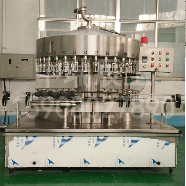 葡萄酒灌装设备厂家供应 中瑞辰工出售葡萄酒灌装机