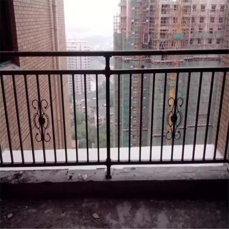 阳台护栏 别墅围墙栏杆 铝合金护栏 别墅围墙栅栏 楼梯扶手定制厂家