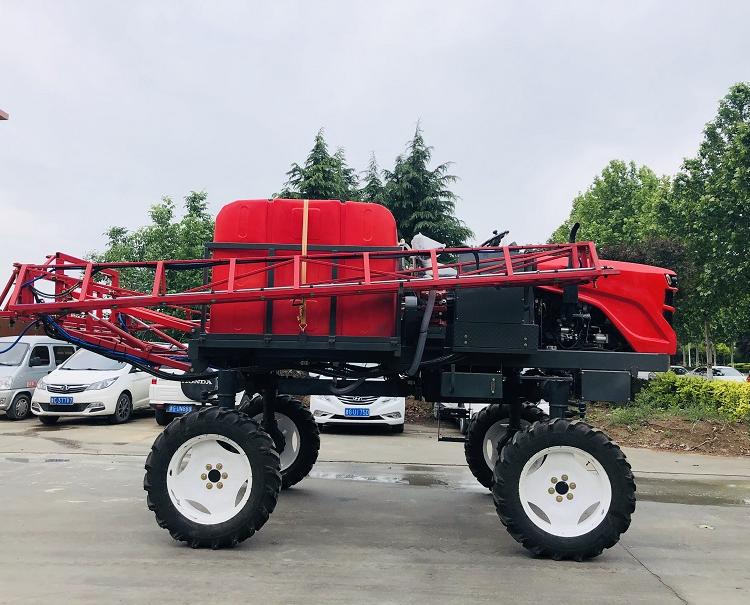 3000L药箱  2.1-2.3轮距可调   仅剩1台 迈特植保机  年中特惠  等你来抢