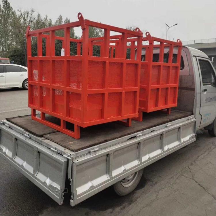 自动平衡吊车通用吊框 加厚方管建筑工地吊车吊篮 高空作业吊车挎篮