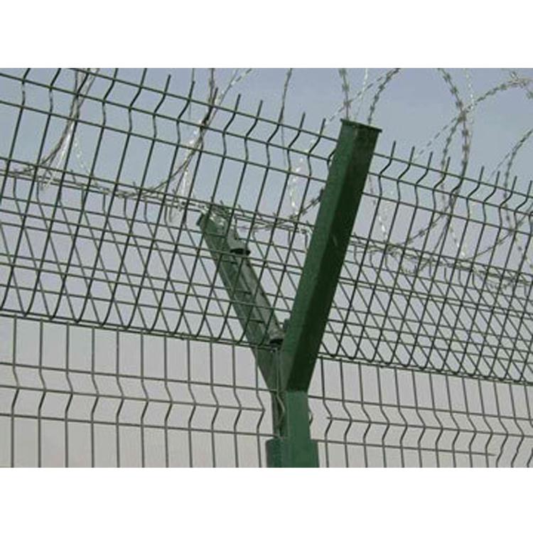 网销飞机场钢筋 机场护栏网刀片刺绳 厂家直销