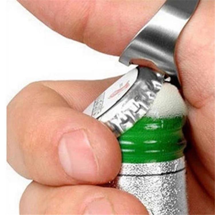供应创意时尚不锈钢指环啤酒开瓶器 可定制厨房小工具手指开瓶器