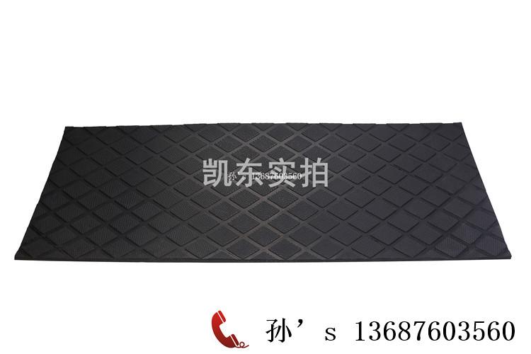 母猪产床橡胶垫 青岛凯东纤维胶保温防滑垫  耐撕裂仔猪育肥垫