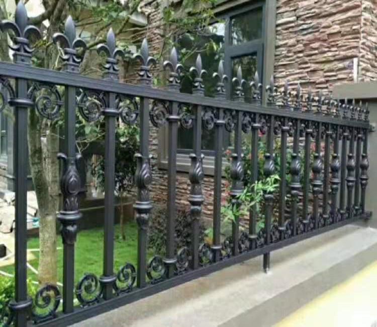 定做铝艺护栏围栏_高档别墅小区庭院铝合金栏杆_铸铝围栏_护栏厂家