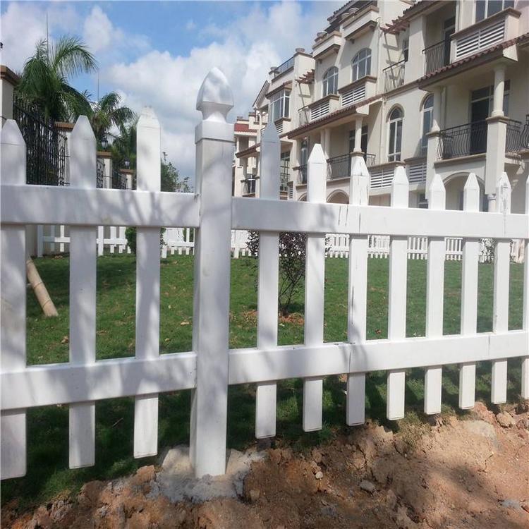 开发区草坪护栏 新农村建设PVC草坪护栏锌钢护栏园艺护栏花草护栏竹节护栏网仿竹篱笆仿竹