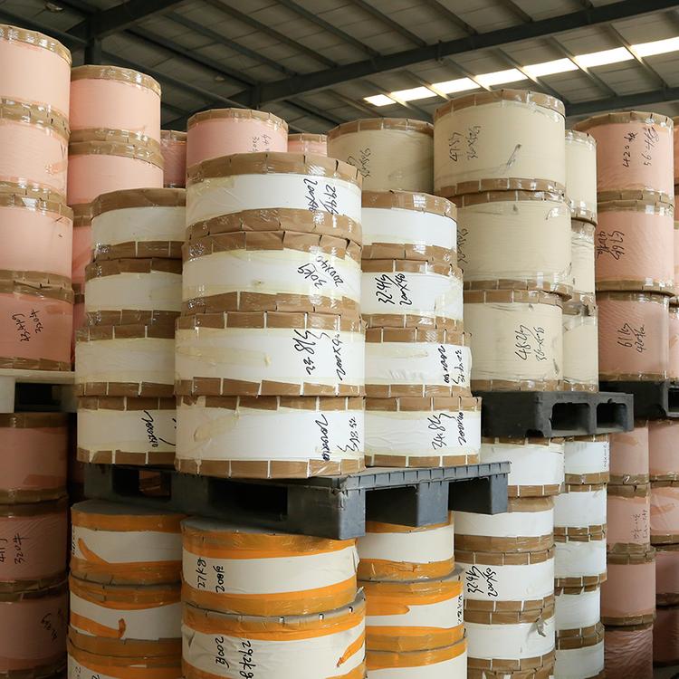 PE淋膜纸生产商 厂家直销 食品淋膜纸报价
