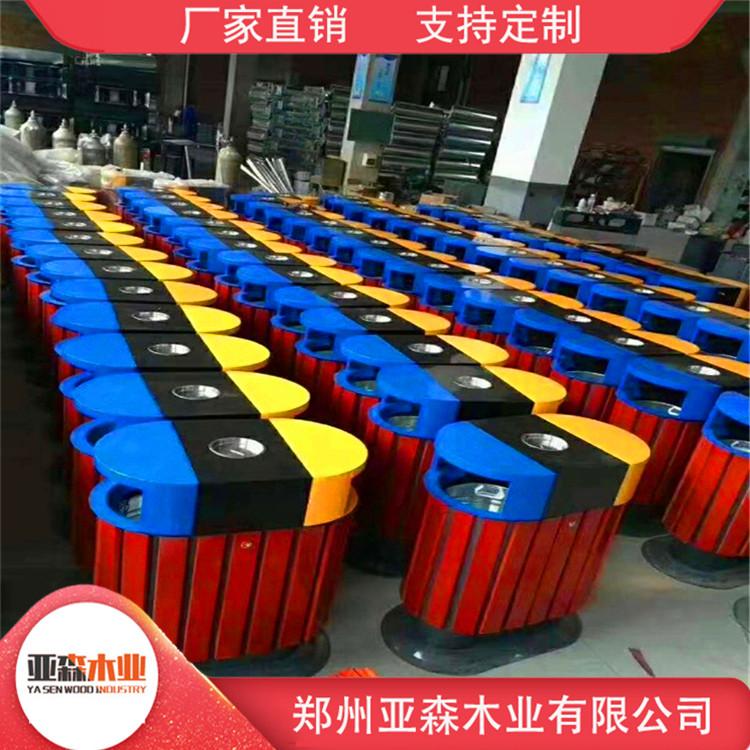 防腐木垃圾箱生产厂家 防腐木垃圾桶定制 款式多样 外形美观