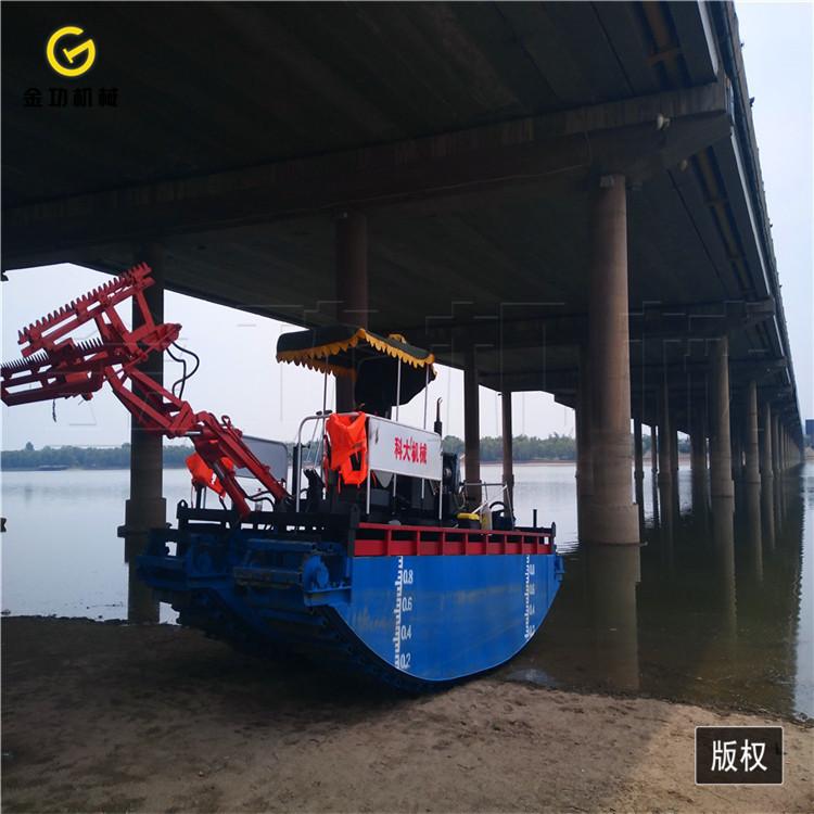 水上公园水陆两栖船