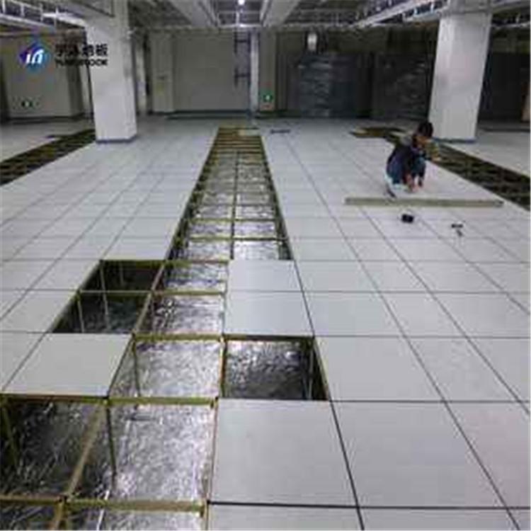 酒泉机房防静电地板 防静电地坪施工价格 安迪防静电地板快速分配施工人员