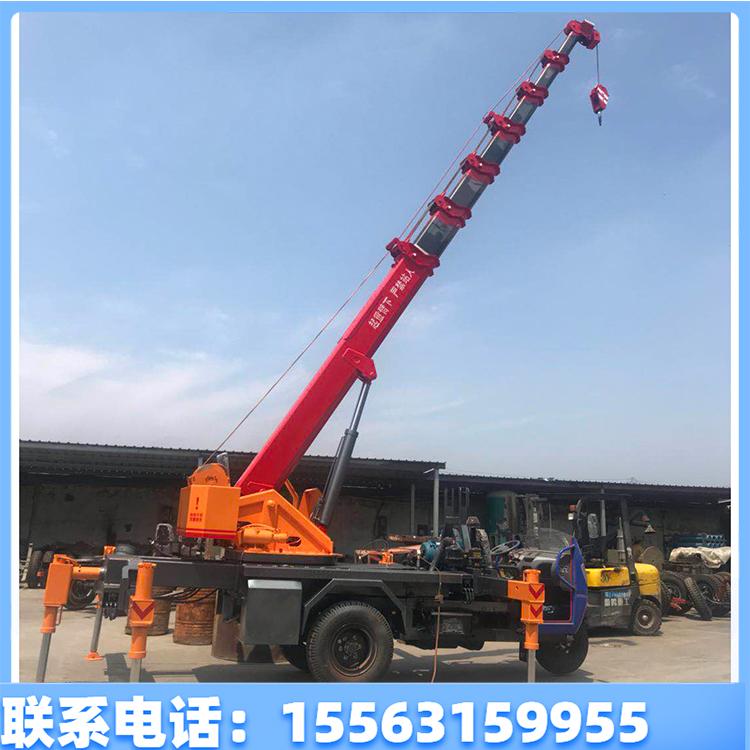 厂家重工三轮吊车 三轮小型行吊车 农用6吨内小型起重机吊车