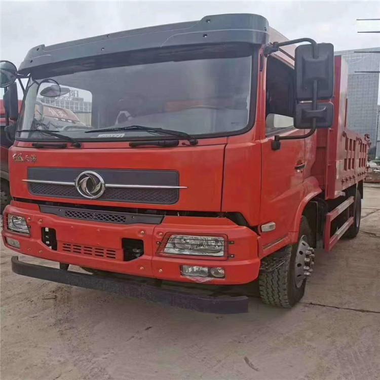 2020年7月新上牌东风天锦蓝牌自卸车 4.5米车厢小三轴自卸车 急卖二手自卸车