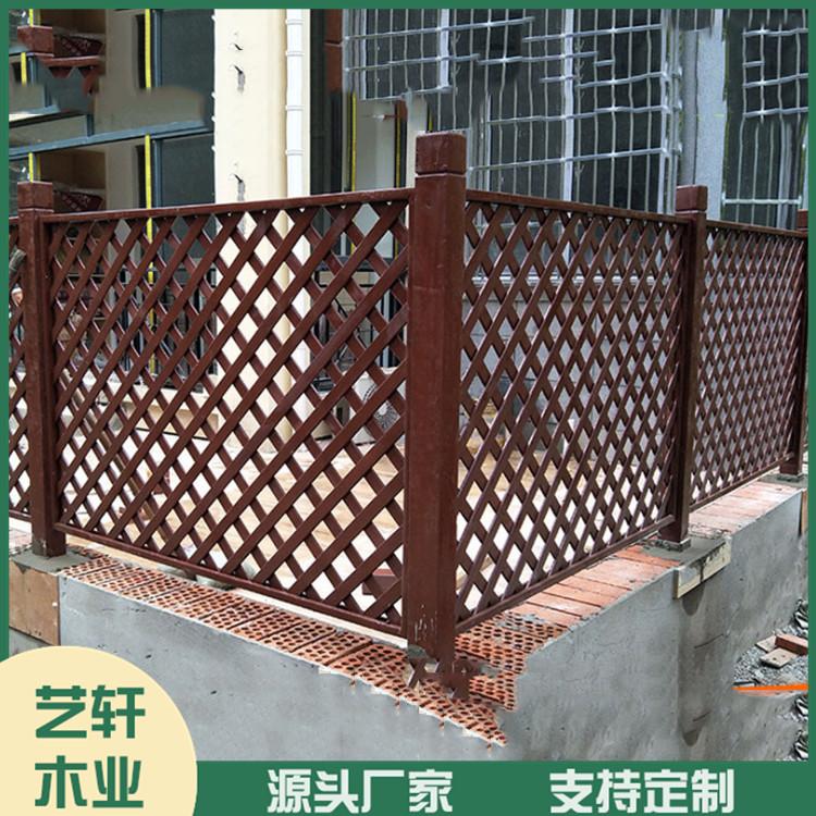 邵阳防腐木围栏 防腐木围栏定制 免费设计 安装简单