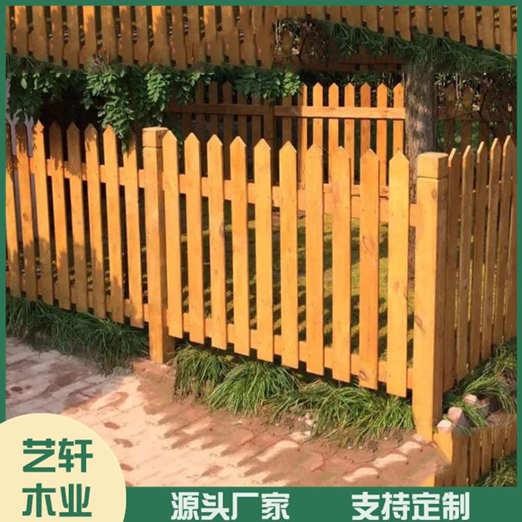 湖南防腐木围栏 防腐木小围栏 免费设计 安装简单
